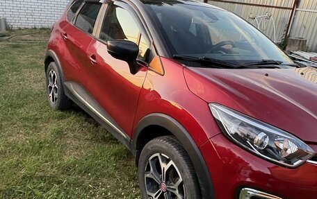 Renault Kaptur I рестайлинг, 2019 год, 1 300 000 рублей, 2 фотография