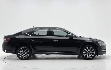 Skoda Superb III рестайлинг, 2023 год, 2 378 000 рублей, 4 фотография