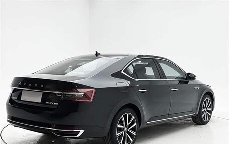Skoda Superb III рестайлинг, 2023 год, 2 378 000 рублей, 5 фотография
