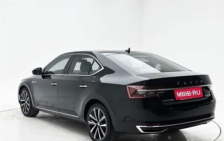 Skoda Superb III рестайлинг, 2023 год, 2 378 000 рублей, 7 фотография