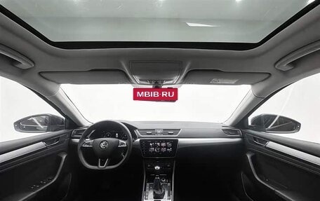 Skoda Superb III рестайлинг, 2023 год, 2 378 000 рублей, 10 фотография