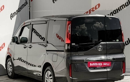 Honda Stepwgn IV, 2020 год, 2 370 000 рублей, 5 фотография