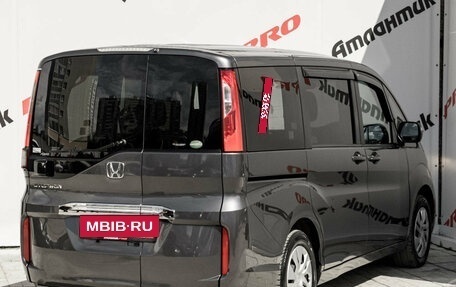 Honda Stepwgn IV, 2020 год, 2 370 000 рублей, 7 фотография