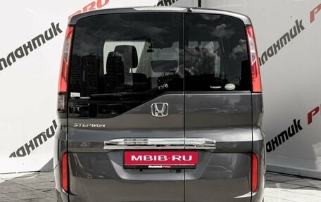 Honda Stepwgn IV, 2020 год, 2 370 000 рублей, 6 фотография