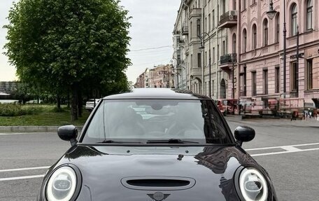 MINI Hatch, 2020 год, 3 000 000 рублей, 3 фотография