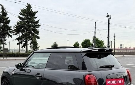 MINI Hatch, 2020 год, 3 000 000 рублей, 2 фотография
