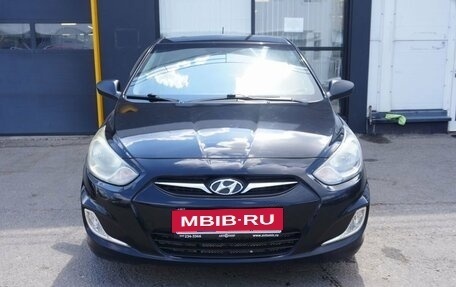 Hyundai Solaris II рестайлинг, 2013 год, 735 000 рублей, 2 фотография