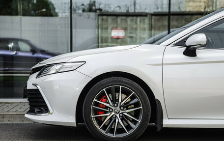 Toyota Camry, 2021 год, 3 700 000 рублей, 11 фотография