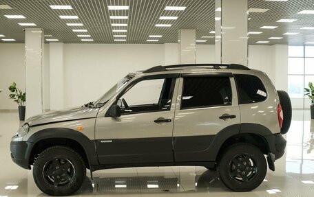 Chevrolet Niva I рестайлинг, 2009 год, 252 000 рублей, 6 фотография