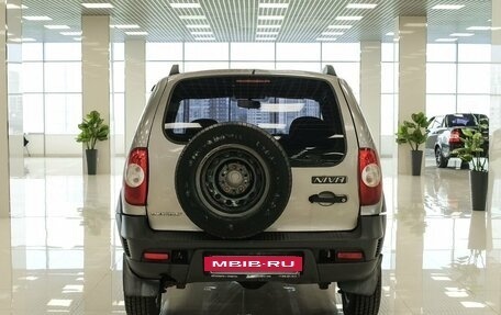 Chevrolet Niva I рестайлинг, 2009 год, 252 000 рублей, 8 фотография