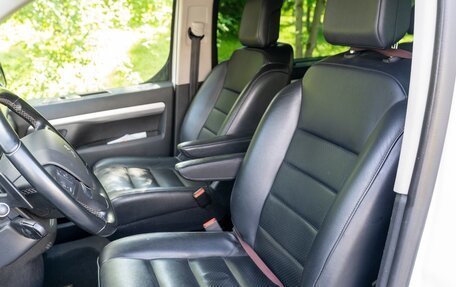 Peugeot Traveller I, 2021 год, 3 450 000 рублей, 13 фотография