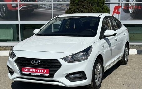 Hyundai Solaris II рестайлинг, 2019 год, 1 450 000 рублей, 1 фотография