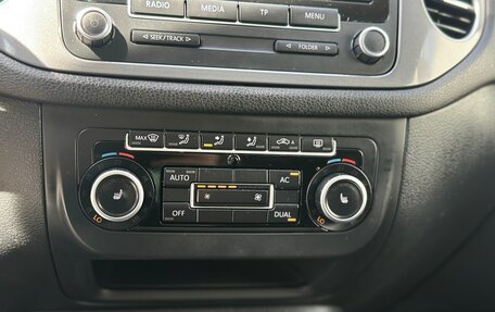 Volkswagen Tiguan I, 2011 год, 1 345 000 рублей, 19 фотография