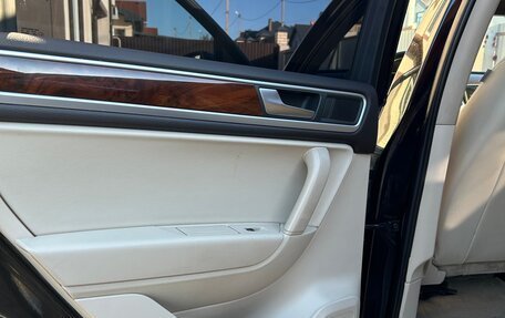 Volkswagen Touareg III, 2012 год, 2 100 000 рублей, 12 фотография