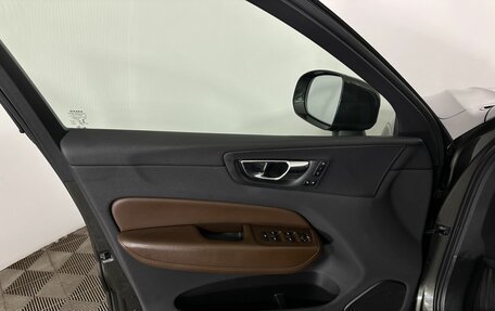 Volvo XC60 II, 2019 год, 3 100 000 рублей, 8 фотография