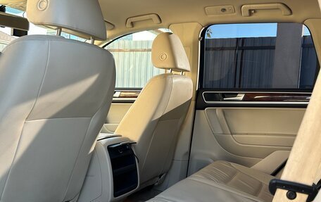 Volkswagen Touareg III, 2012 год, 2 100 000 рублей, 13 фотография