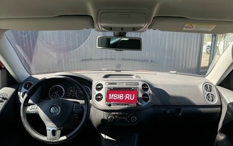 Volkswagen Tiguan I, 2011 год, 1 290 000 рублей, 2 фотография