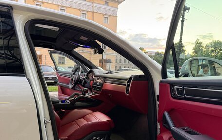 Porsche Cayenne III, 2021 год, 11 500 000 рублей, 8 фотография