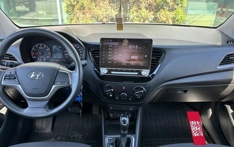 Hyundai Solaris II рестайлинг, 2019 год, 1 450 000 рублей, 15 фотография