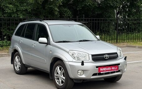 Toyota RAV4, 2004 год, 1 300 000 рублей, 2 фотография