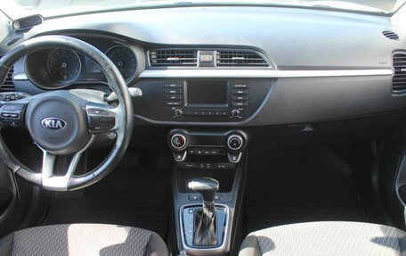 KIA Rio IV, 2018 год, 1 400 000 рублей, 10 фотография