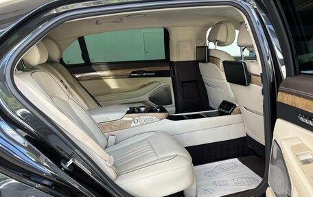 Genesis G90 I рестайлинг, 2018 год, 3 090 000 рублей, 19 фотография