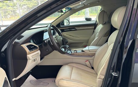 Genesis G90 I рестайлинг, 2018 год, 3 090 000 рублей, 17 фотография