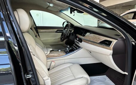 Genesis G90 I рестайлинг, 2018 год, 3 090 000 рублей, 18 фотография
