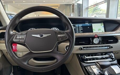 Genesis G90 I рестайлинг, 2018 год, 3 090 000 рублей, 27 фотография