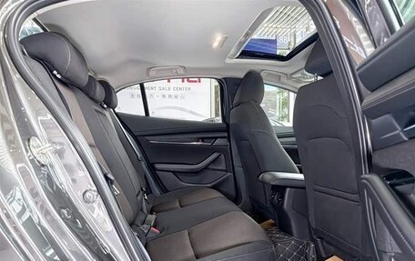 Mazda 3, 2026 год, 2 394 000 рублей, 12 фотография