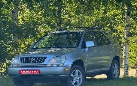 Lexus RX IV рестайлинг, 2001 год, 685 000 рублей, 2 фотография