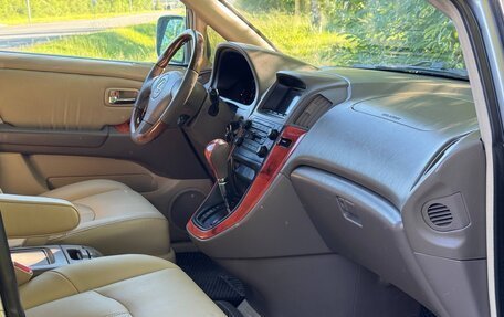 Lexus RX IV рестайлинг, 2001 год, 685 000 рублей, 8 фотография