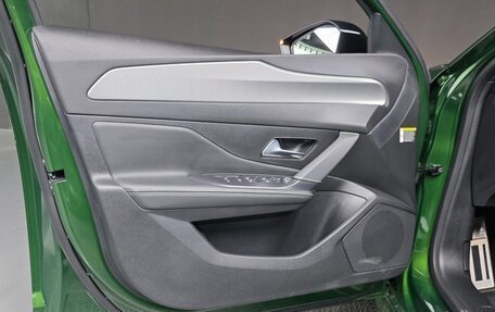 Peugeot 308, 2023 год, 2 049 000 рублей, 16 фотография