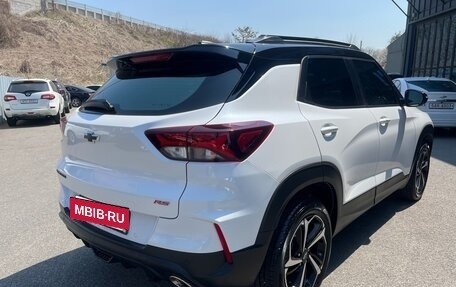 Chevrolet TrailBlazer, 2023 год, 1 856 000 рублей, 3 фотография