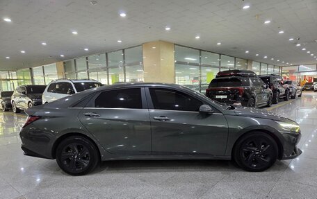 Hyundai Elantra, 2023 год, 1 799 000 рублей, 3 фотография
