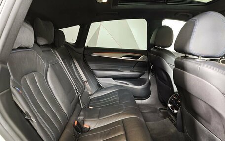 BMW 6 серия, 2019 год, 3 850 000 рублей, 14 фотография