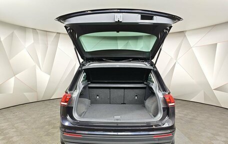Volkswagen Tiguan II, 2017 год, 1 943 000 рублей, 12 фотография