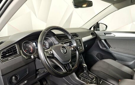 Volkswagen Tiguan II, 2017 год, 1 943 000 рублей, 19 фотография