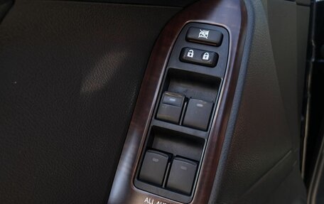Toyota Land Cruiser Prado 150 рестайлинг 2, 2016 год, 3 200 000 рублей, 8 фотография