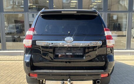 Toyota Land Cruiser Prado 150 рестайлинг 2, 2016 год, 3 200 000 рублей, 31 фотография