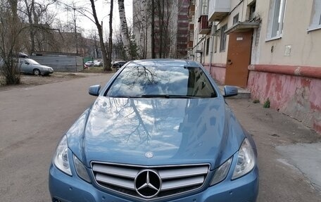 Mercedes-Benz E-Класс, 2010 год, 1 300 000 рублей, 1 фотография
