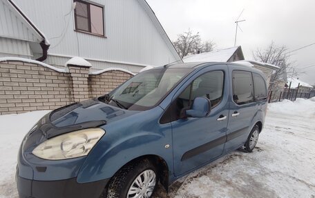 Peugeot Partner II рестайлинг 2, 2010 год, 570 000 рублей, 1 фотография