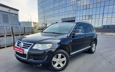 Volkswagen Touareg III, 2008 год, 915 000 рублей, 1 фотография
