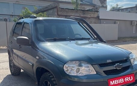 Chevrolet Niva I рестайлинг, 2014 год, 490 000 рублей, 2 фотография