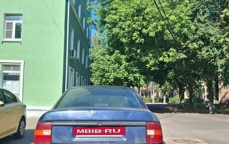 Opel Vectra A, 1992 год, 135 000 рублей, 6 фотография