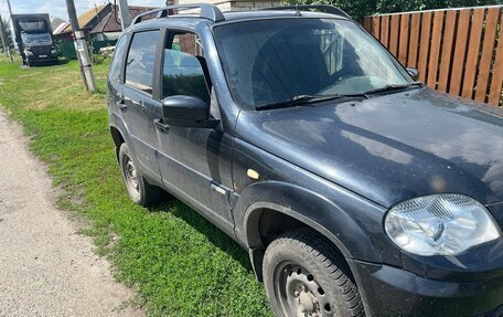 Chevrolet Niva I рестайлинг, 2012 год, 400 000 рублей, 2 фотография
