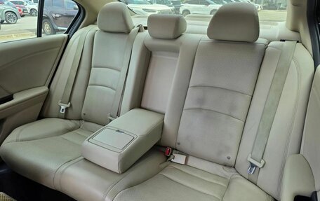 Honda Accord IX рестайлинг, 2013 год, 1 500 000 рублей, 23 фотография