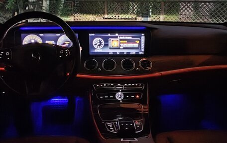 Mercedes-Benz E-Класс, 2017 год, 5 240 000 рублей, 12 фотография