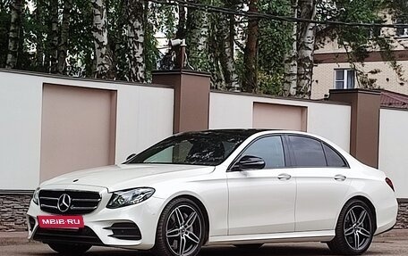 Mercedes-Benz E-Класс, 2017 год, 5 240 000 рублей, 8 фотография