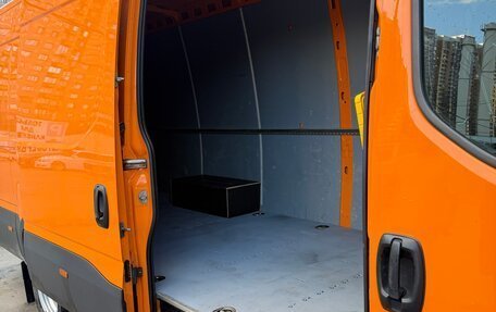 IVECO Massif, 2011 год, 20 фотография